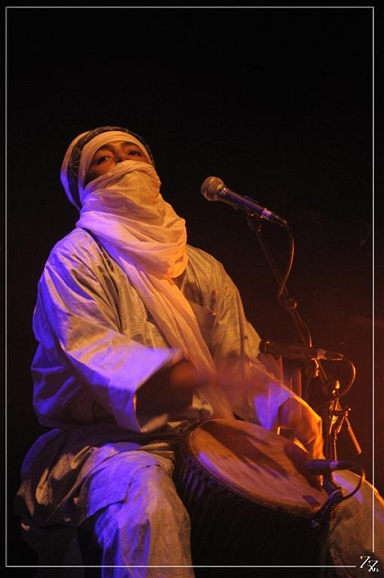 0248 Tinariwen VIP 02-10-2009 (Large).jpg